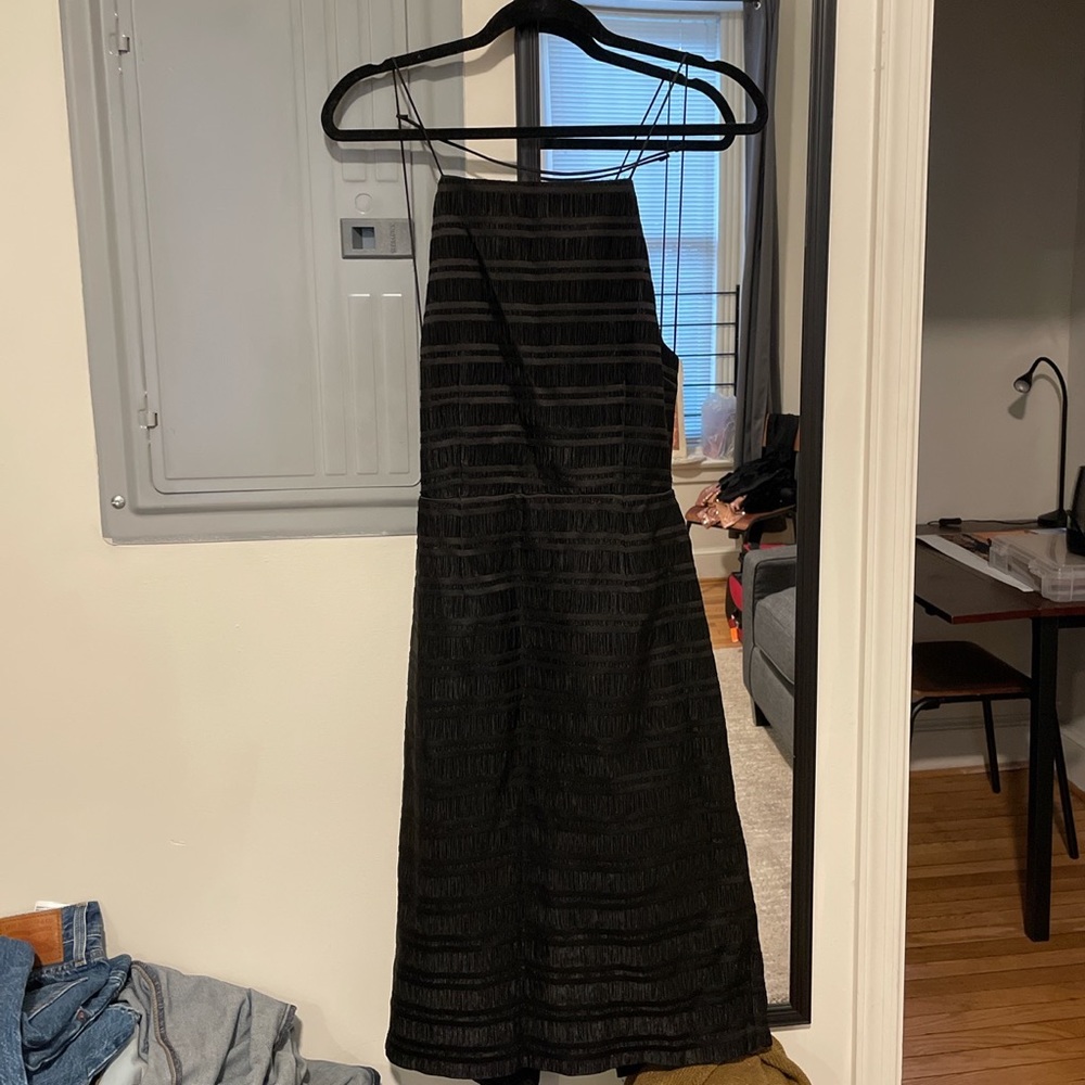 Slinky backless evening gown from Endless Rose size L (8-10)